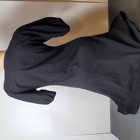 It has pockets!!! UNIQLO BLACK COTTON DRESS ~ PUFFY SLEEVES ~ SIDE SEAM POCKETS - Picture 6 of 14